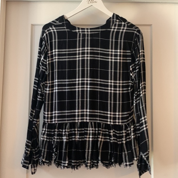 Top - Picture 3 of 3